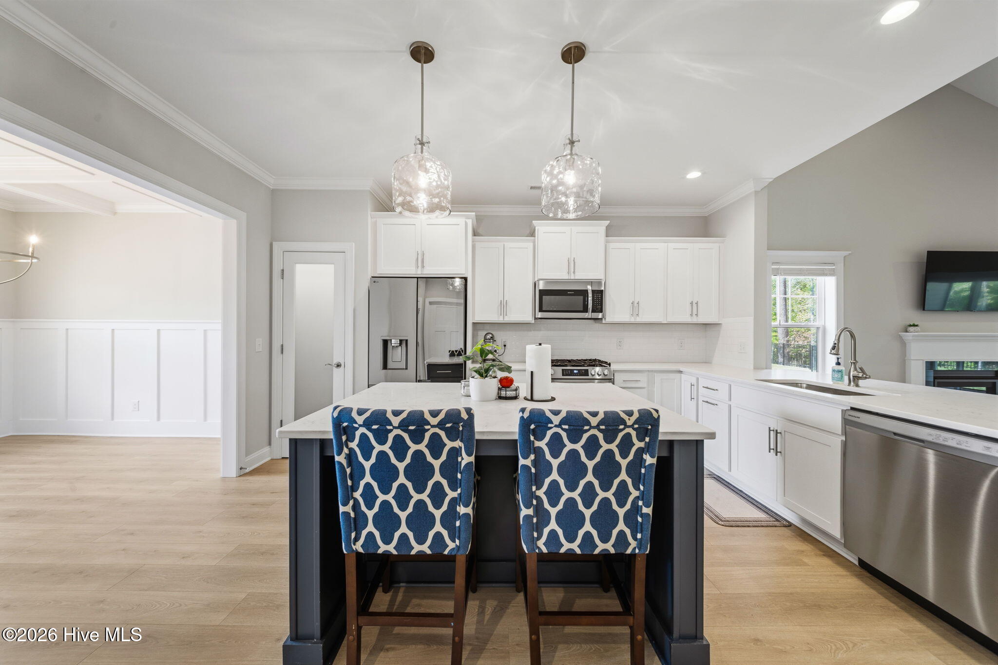 100567561 | Photo 16