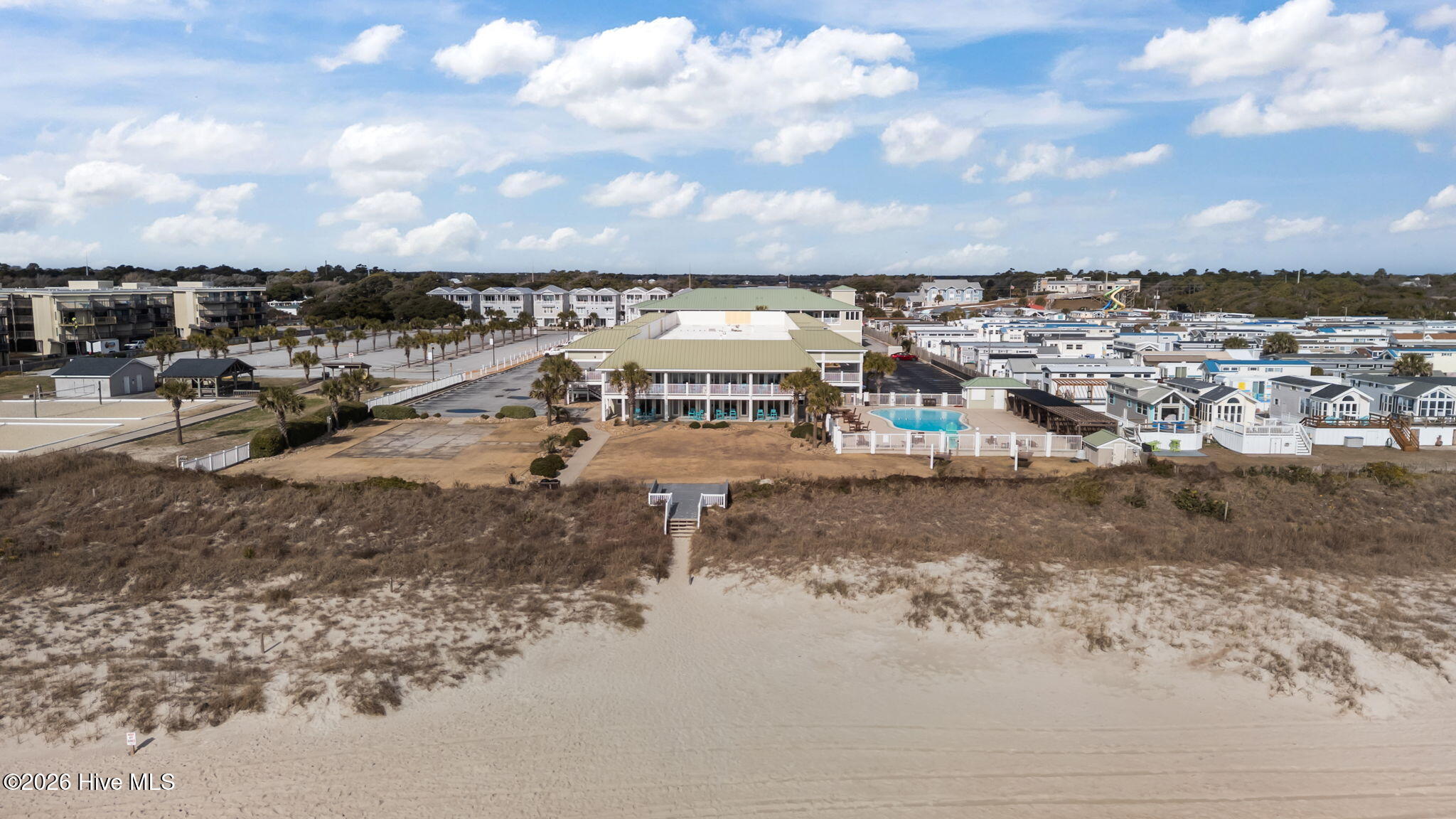 100549810 | Photo 19