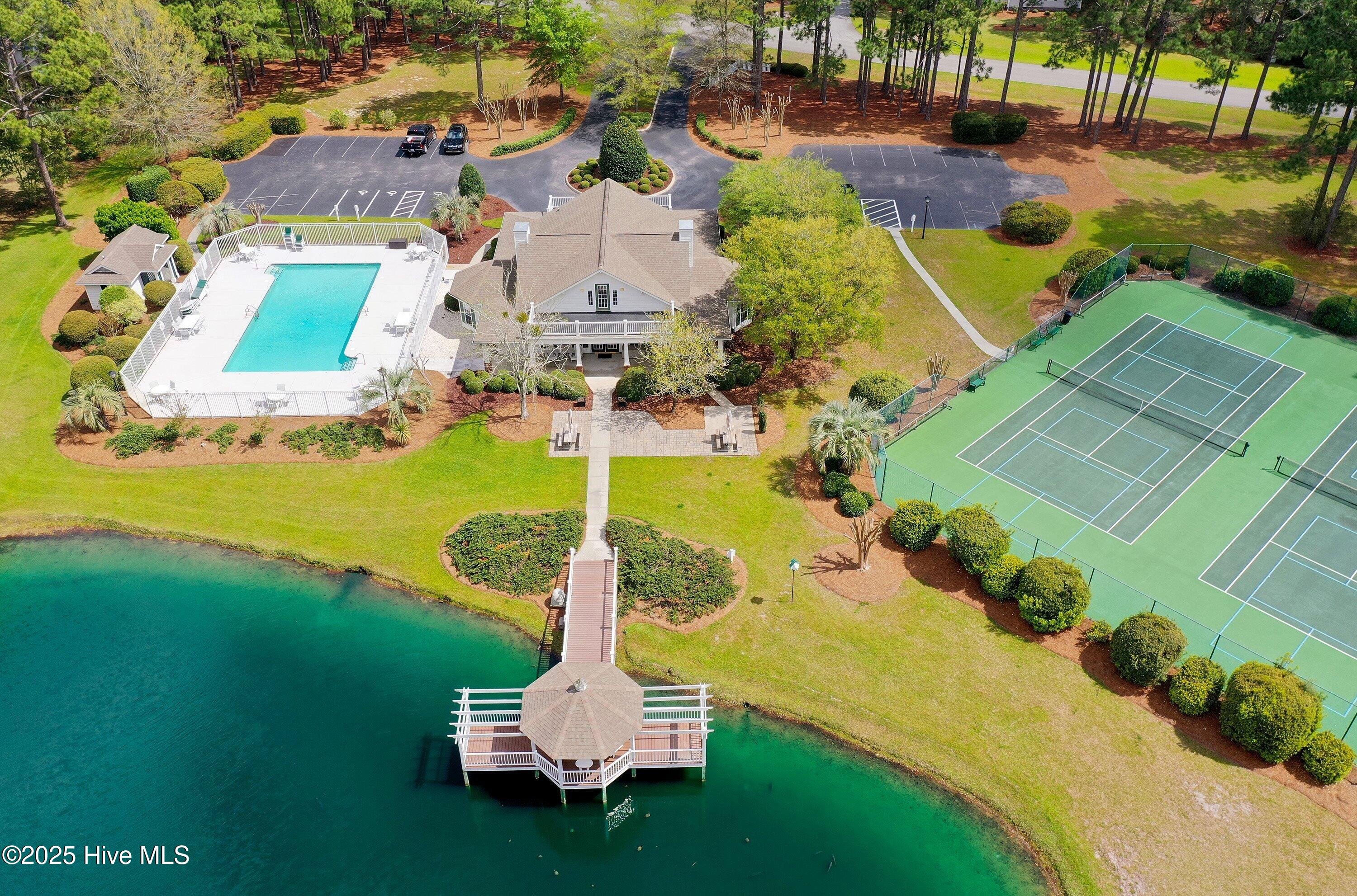 100537536 | Photo 53