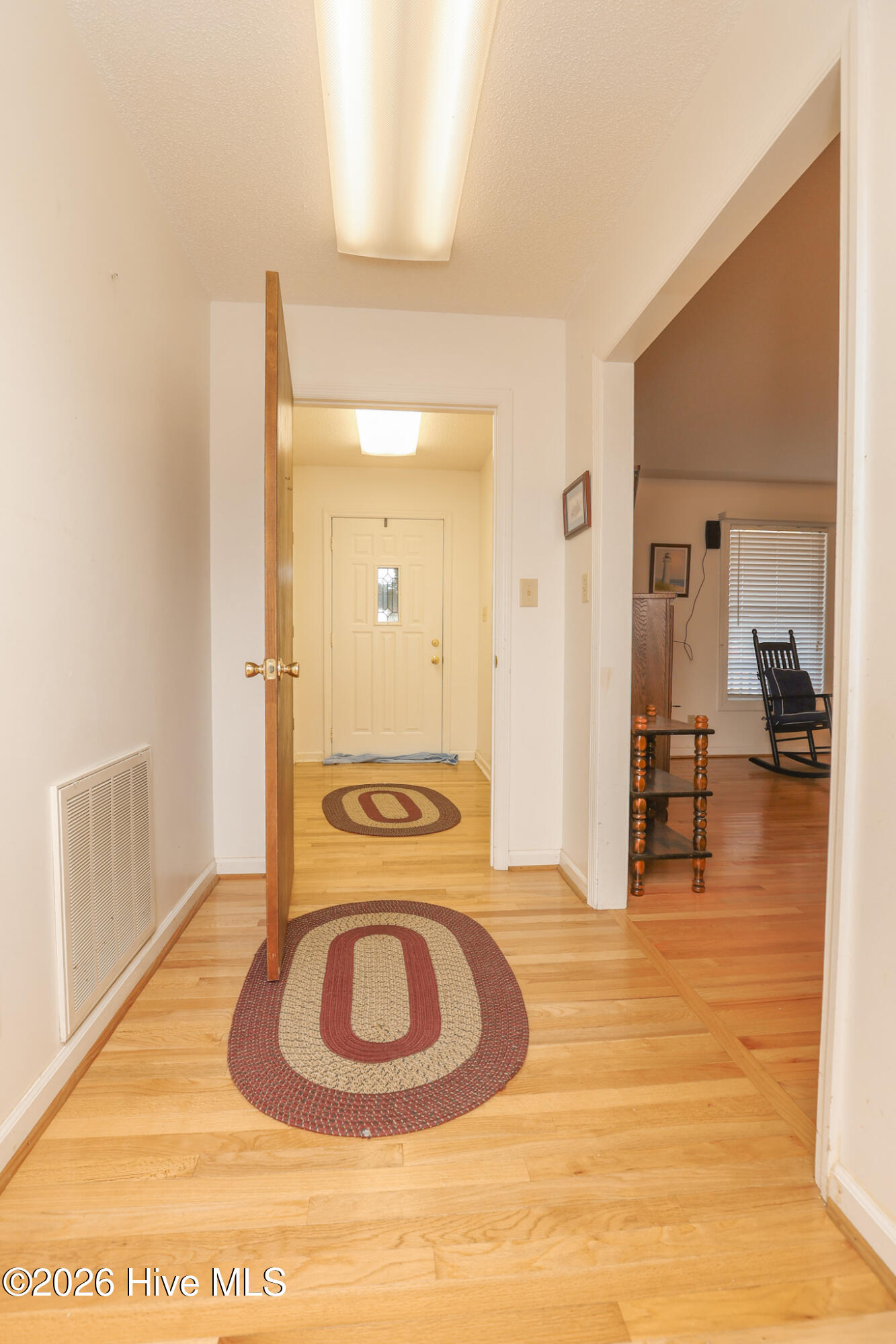 100550482 | Photo 66