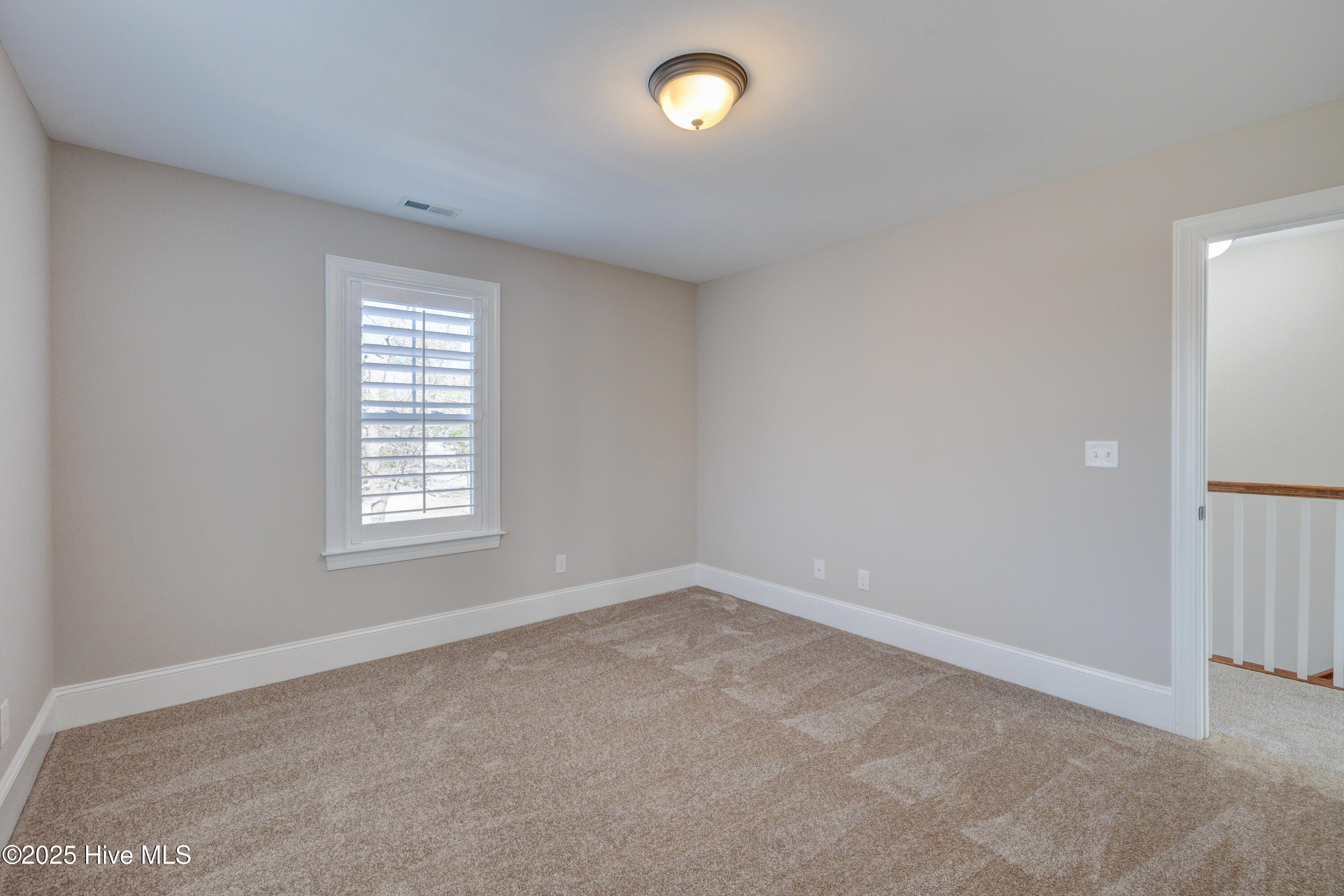 100496540 | Photo 57