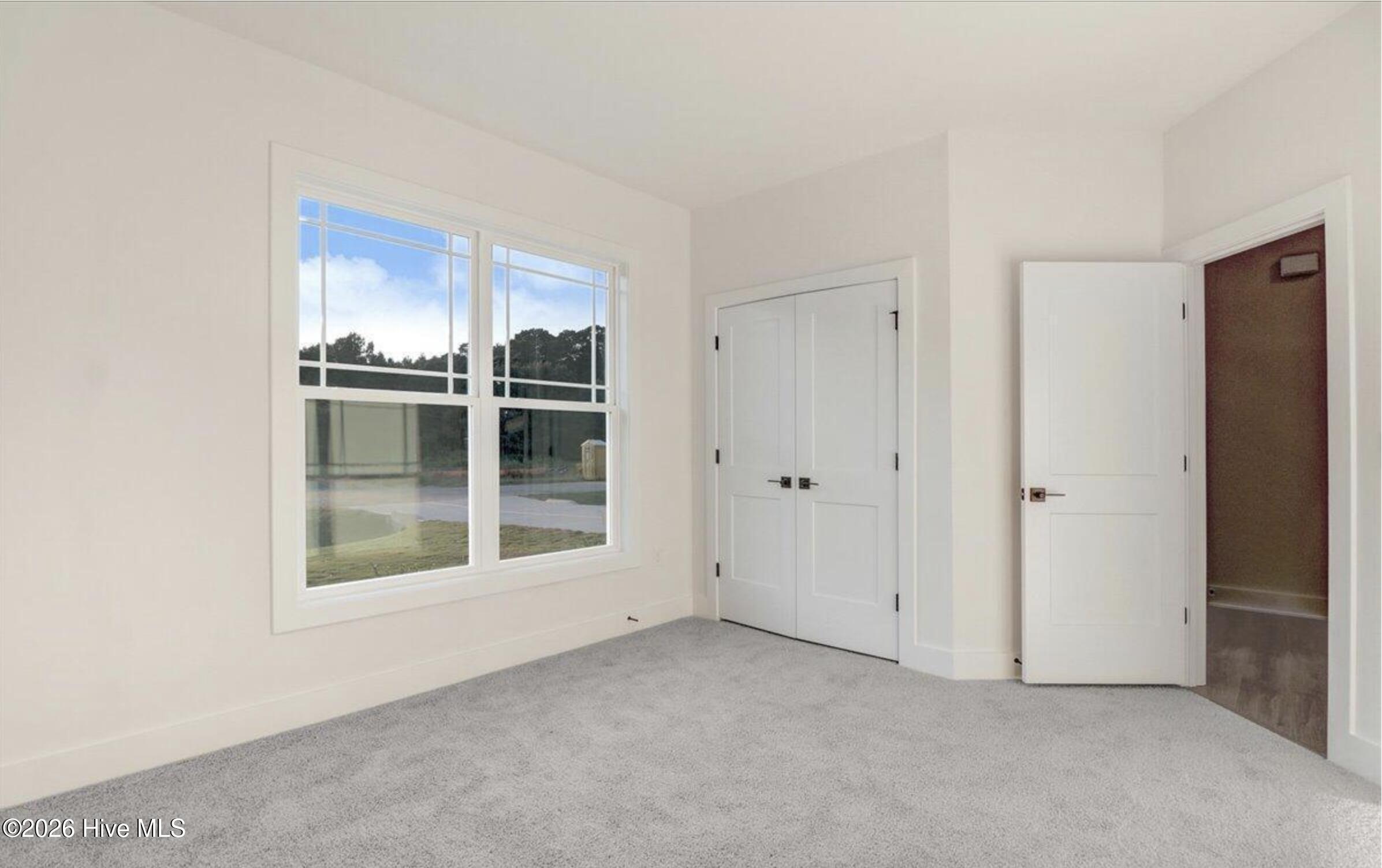 100557376 | Photo 18