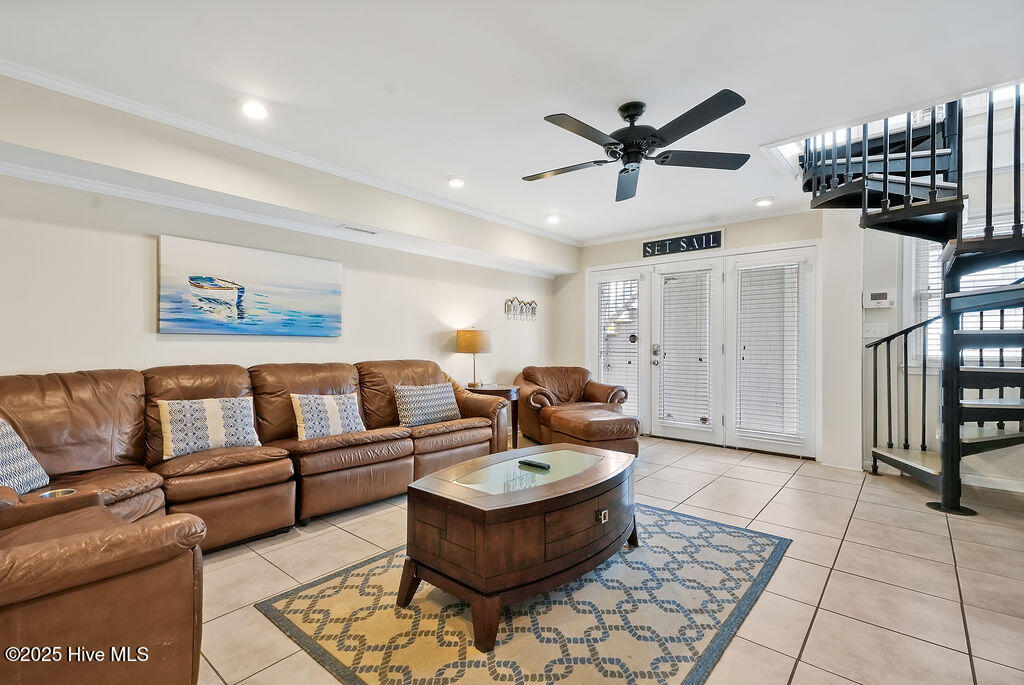 100544569 | Photo 36