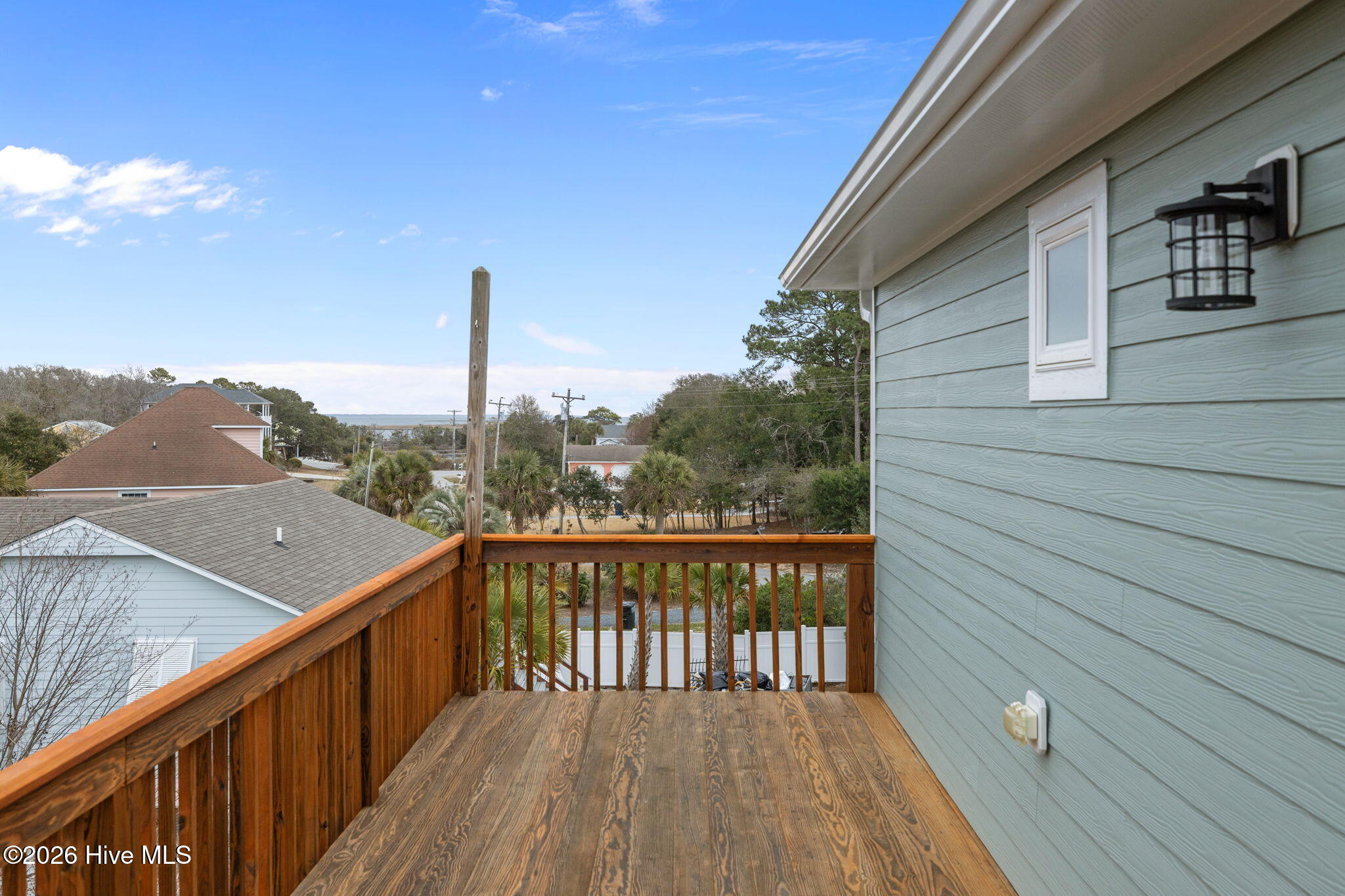 100553513 | Photo 13