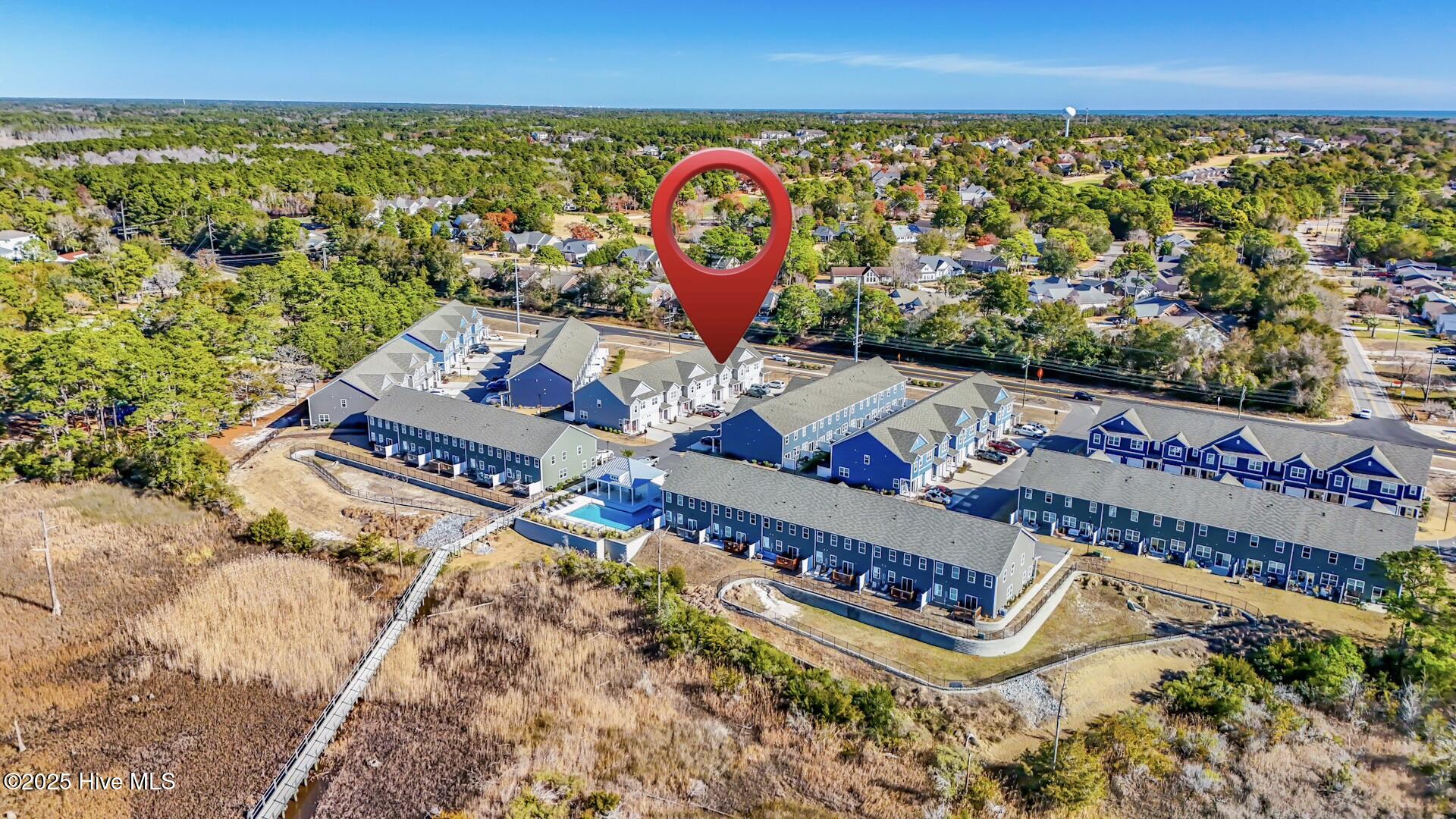 100546543 | Photo 56