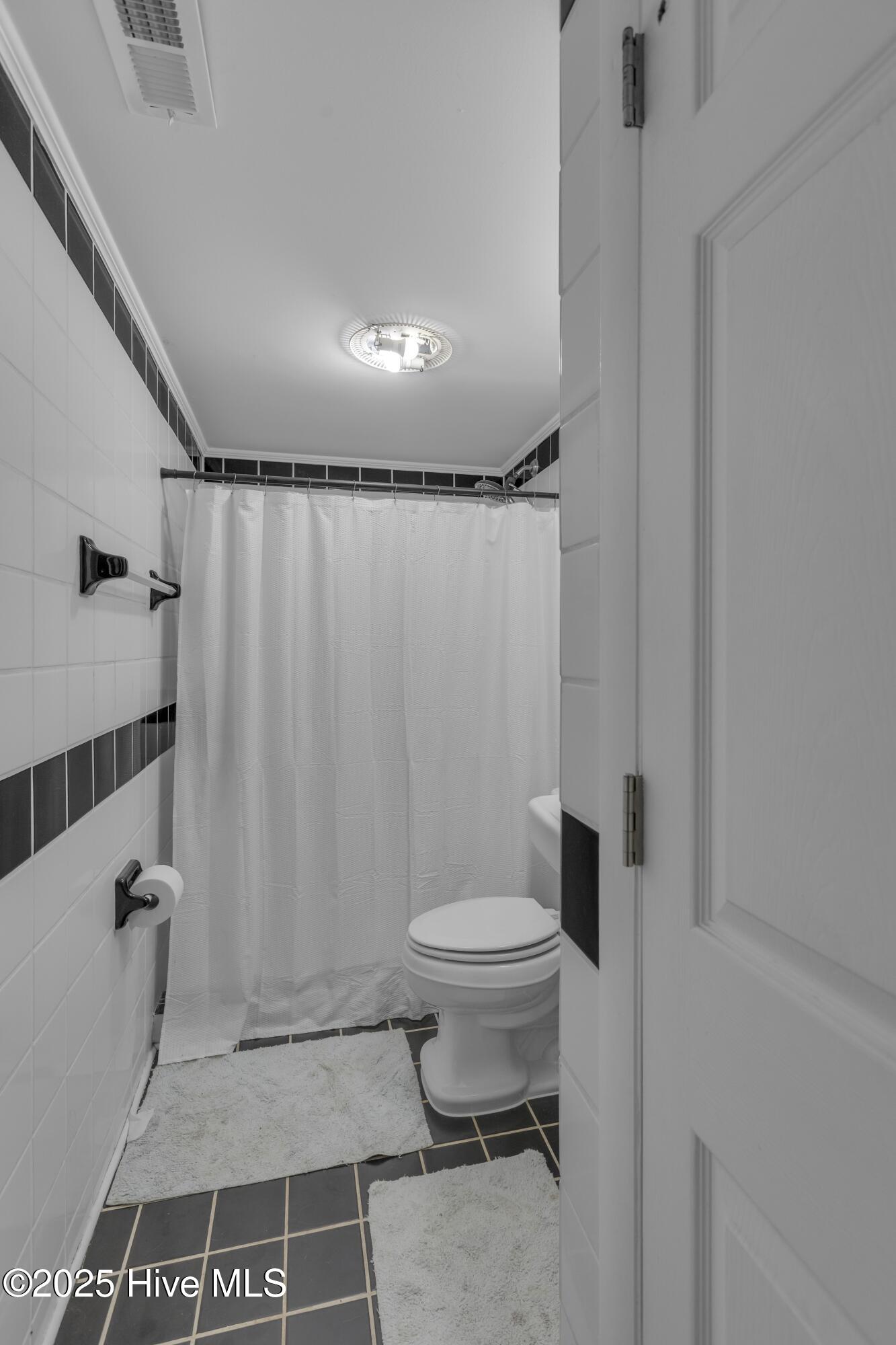 100538970 | Photo 20