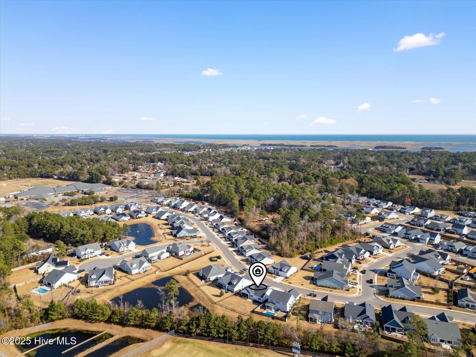 100547159 | Photo 33