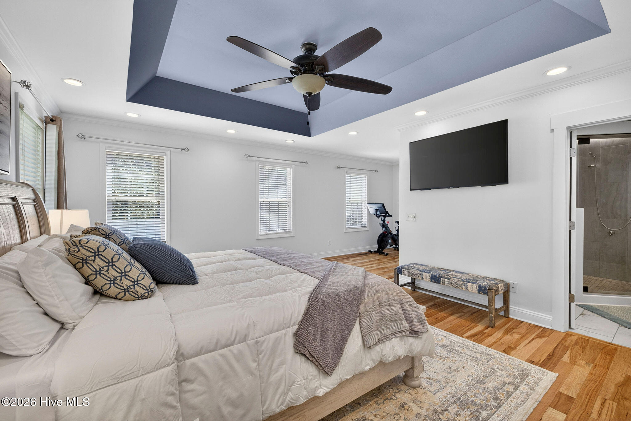 100567485 | Photo 29