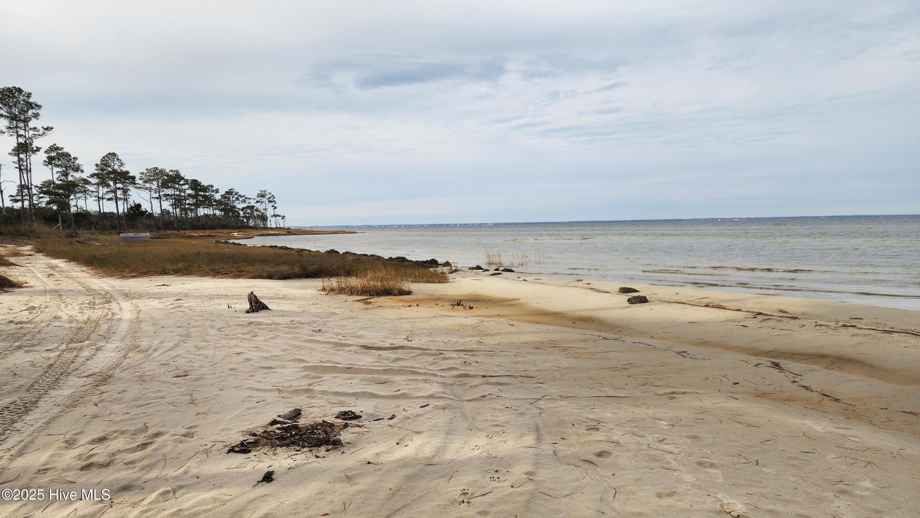 187 Pamlico Parkway, Beaufort, NC, 28516