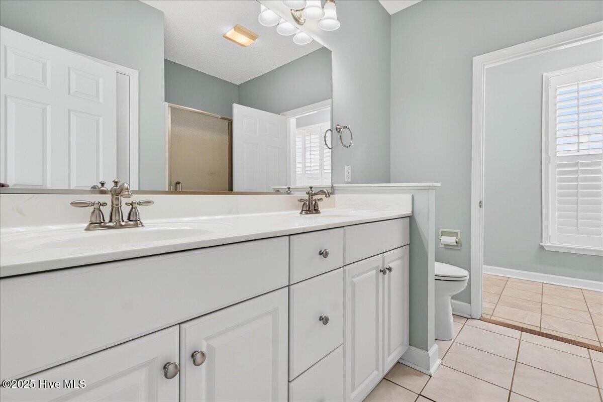 100522295 | Photo 30