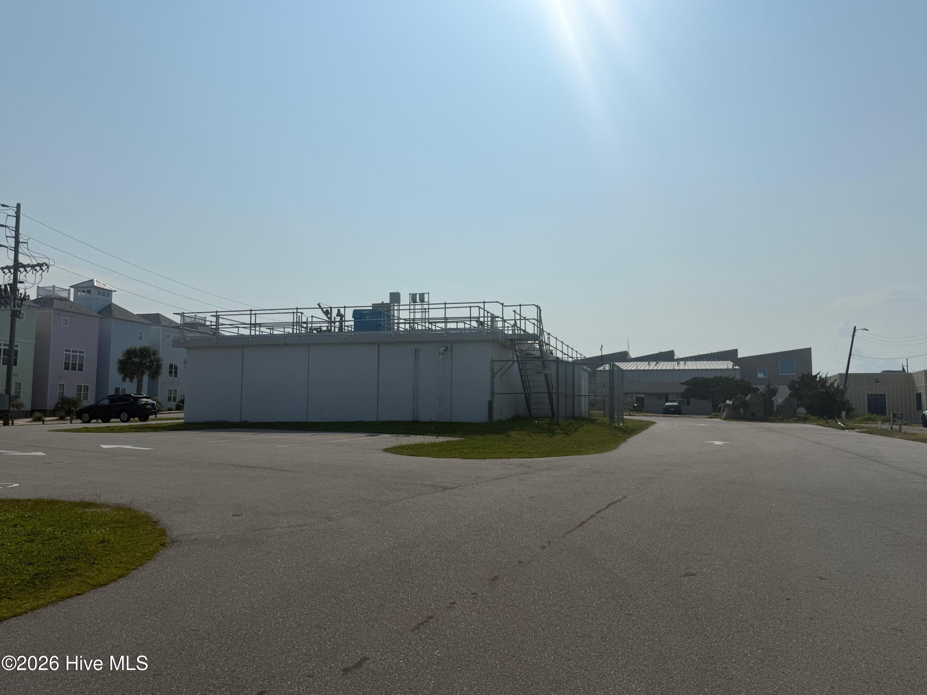 This property is hooked up to FMB at the Grove LLC Private Sewer Plant. Huge benefit to have this to offer with this purchase!