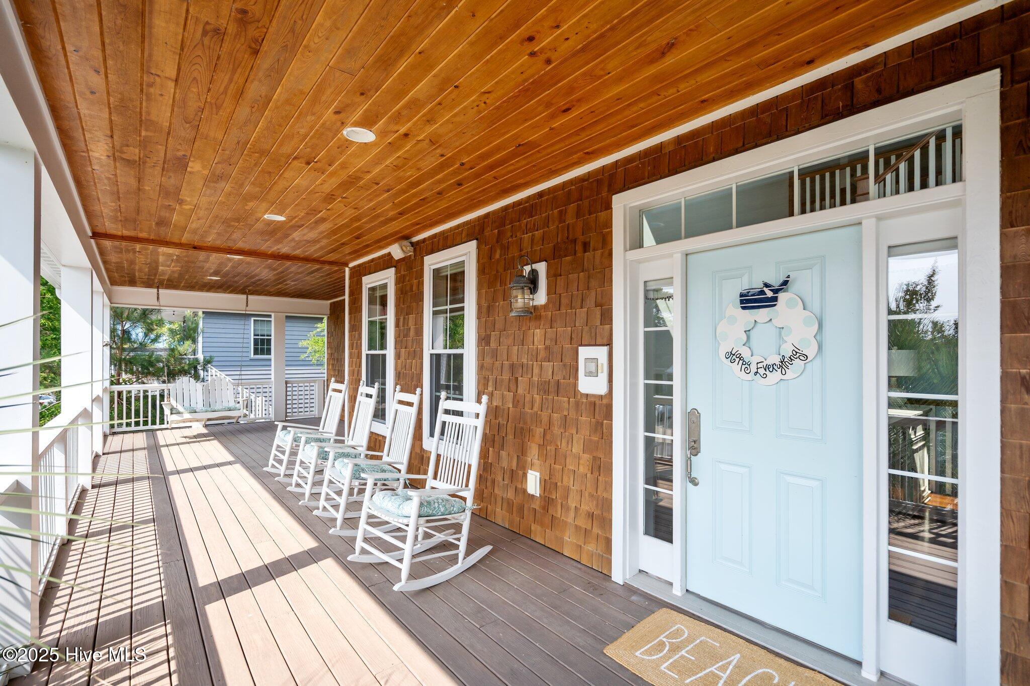 100513091 | Photo 25