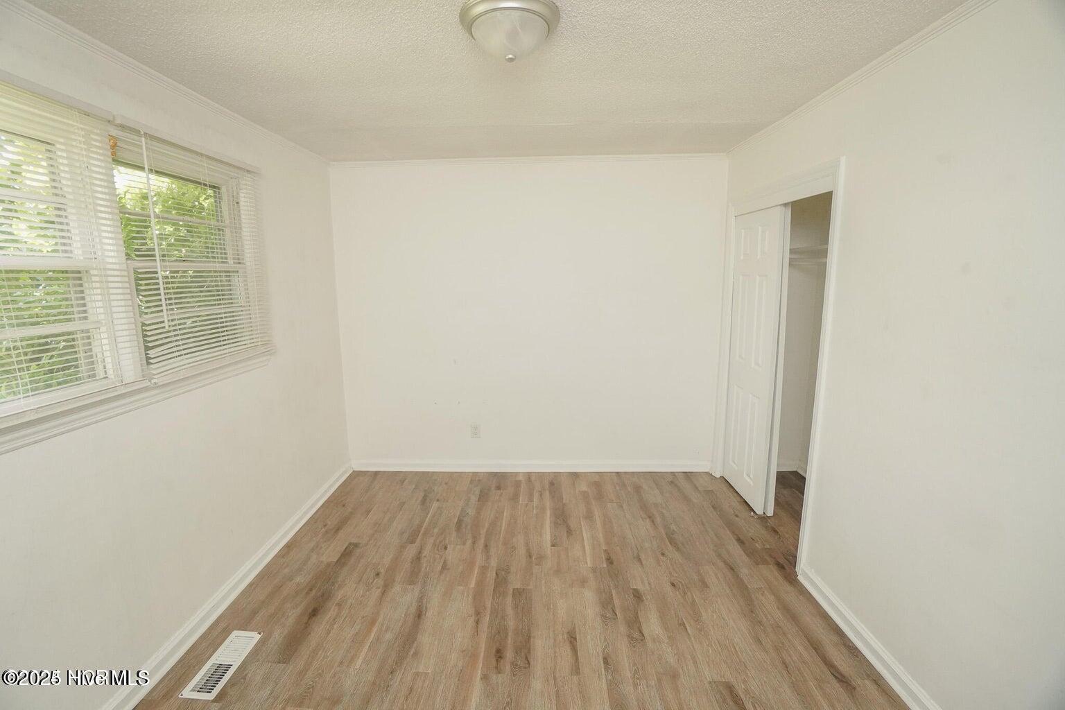 100546480 | Photo 10