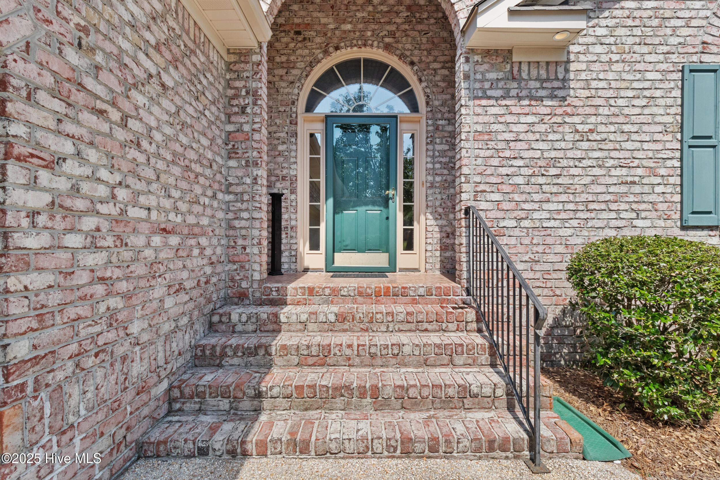 4422 Grey Oaks Court, Wilmington, NC 28412 – photo 2: 6_front entryway