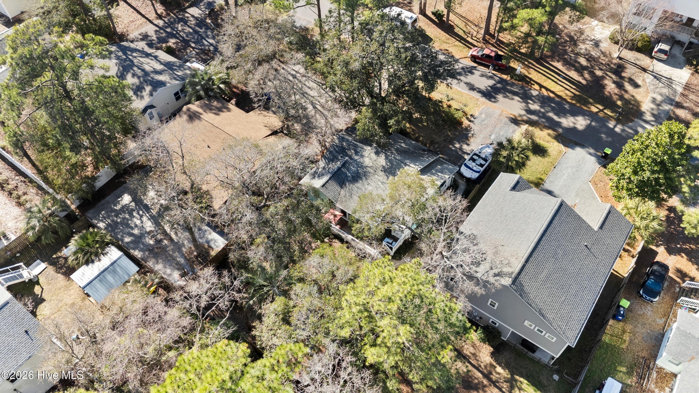 100550248 | Photo 50