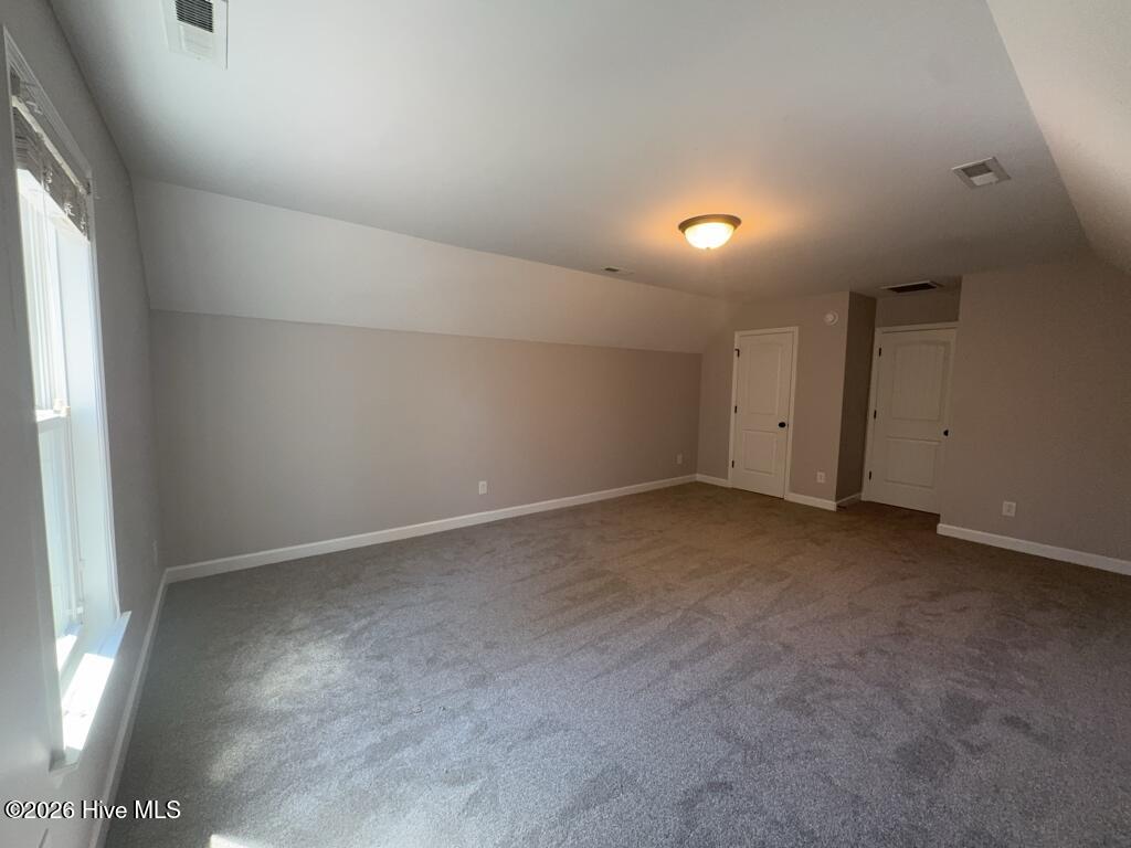 100561613 | Photo 31