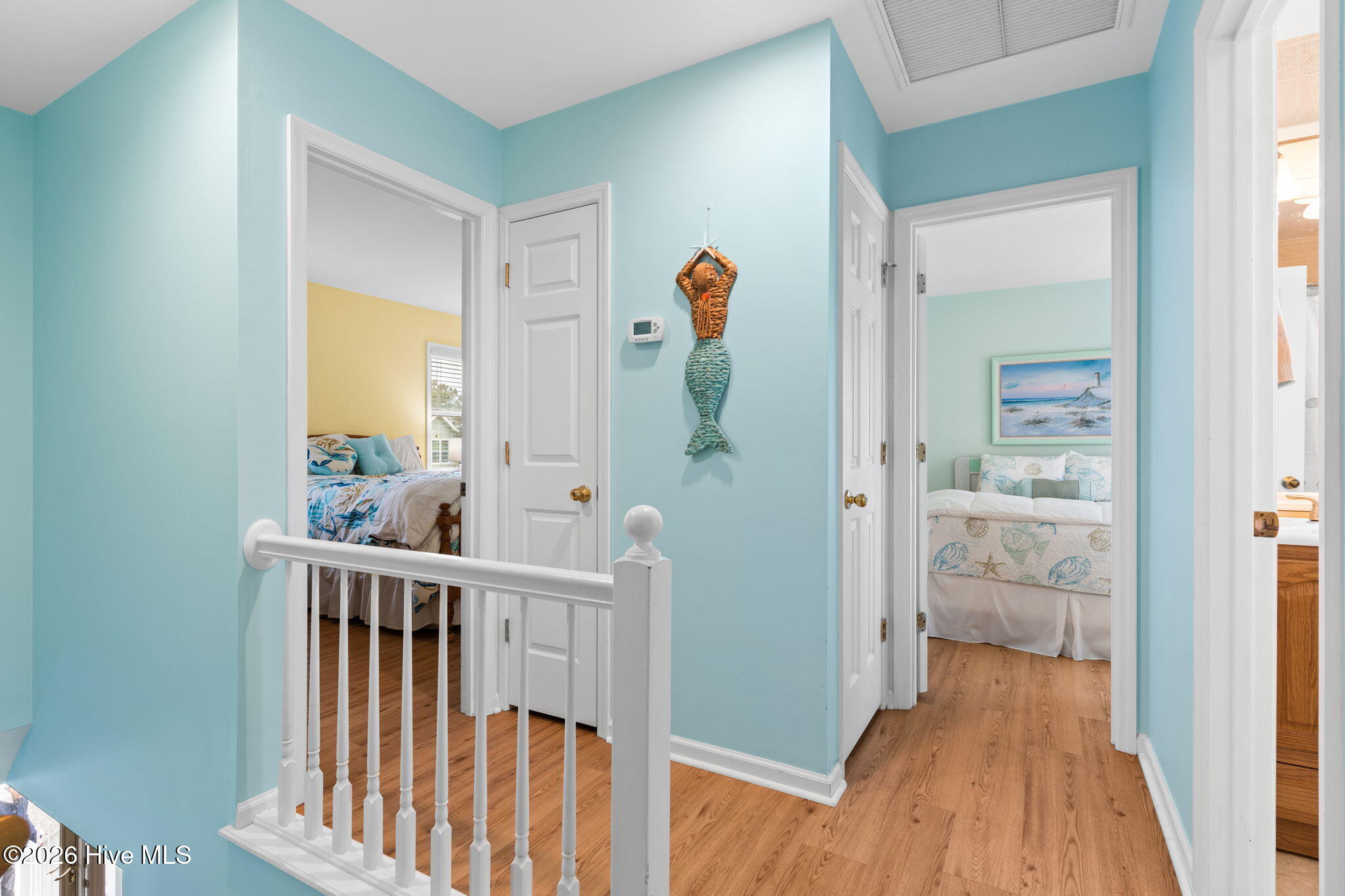 100550853 | Photo 31