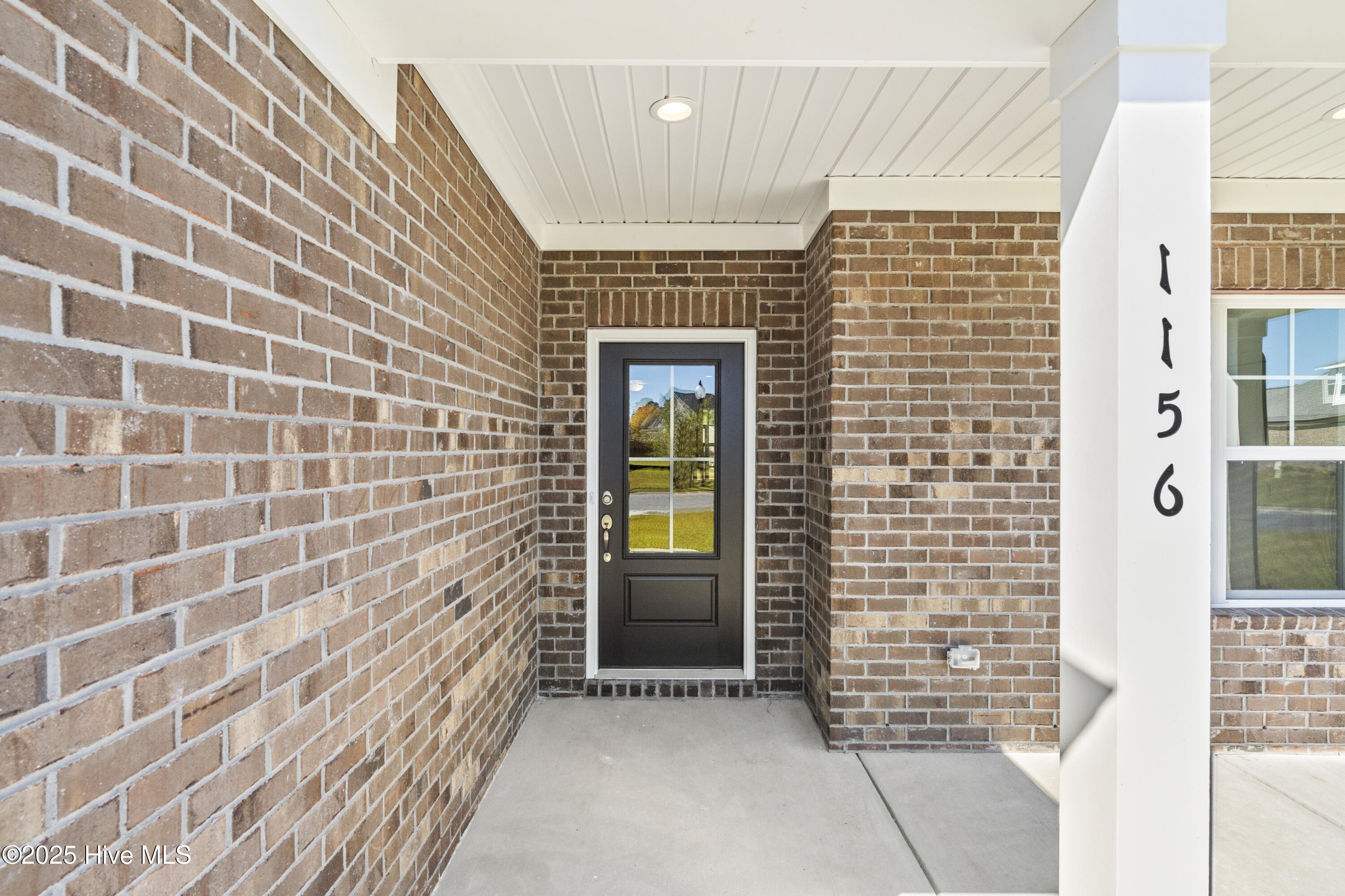 100515288 | Photo 41