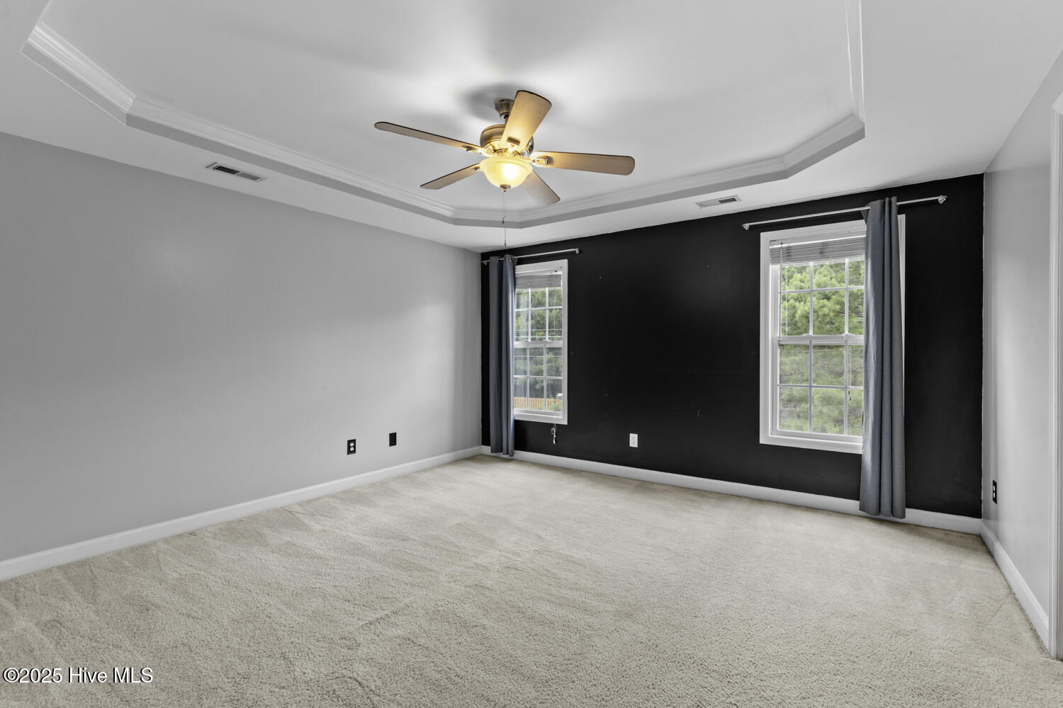 100532522 | Photo 26