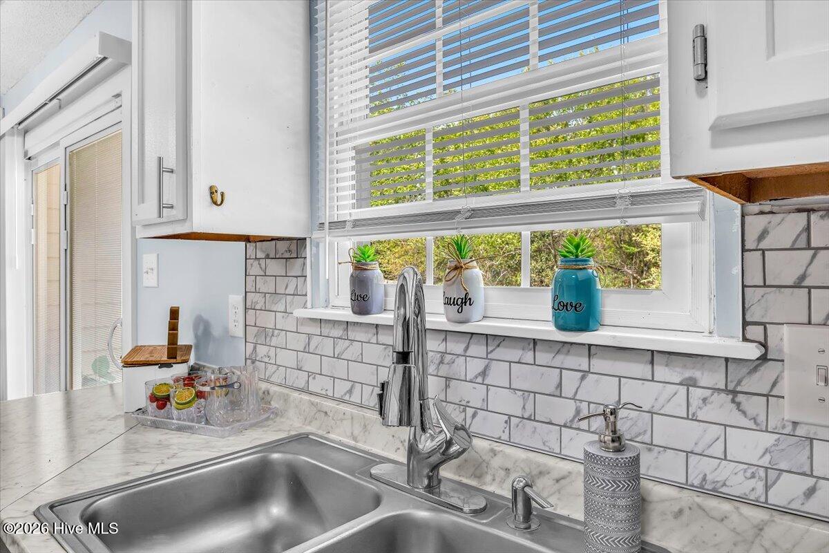 100566247 | Photo 21