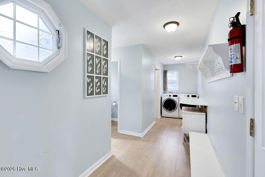 100551760 | Photo 20