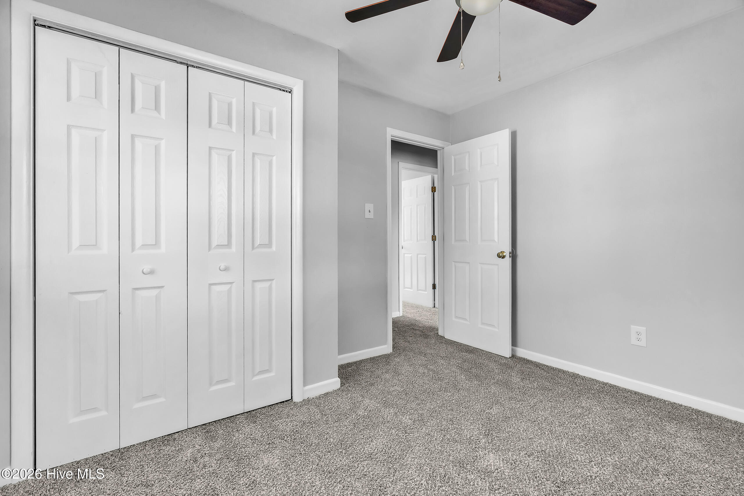 100561824 | Photo 17