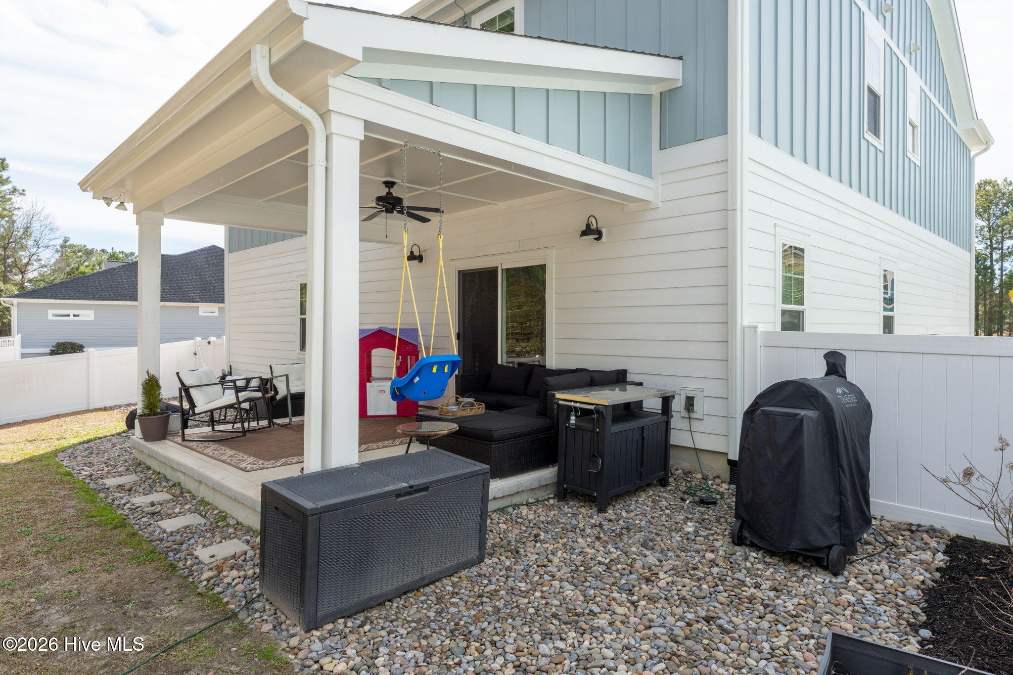 100555152 | Photo 45