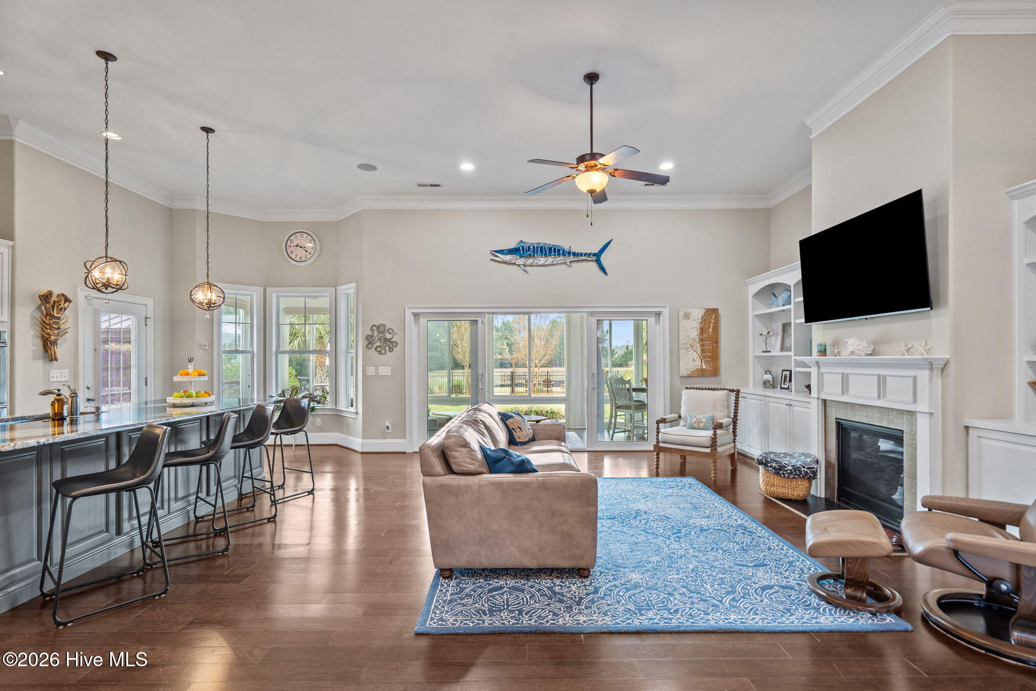 100564215 | Photo 12