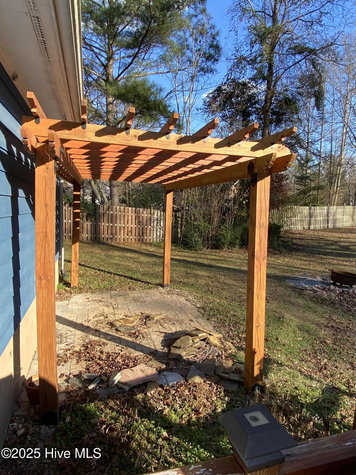 100545047 | Photo 30