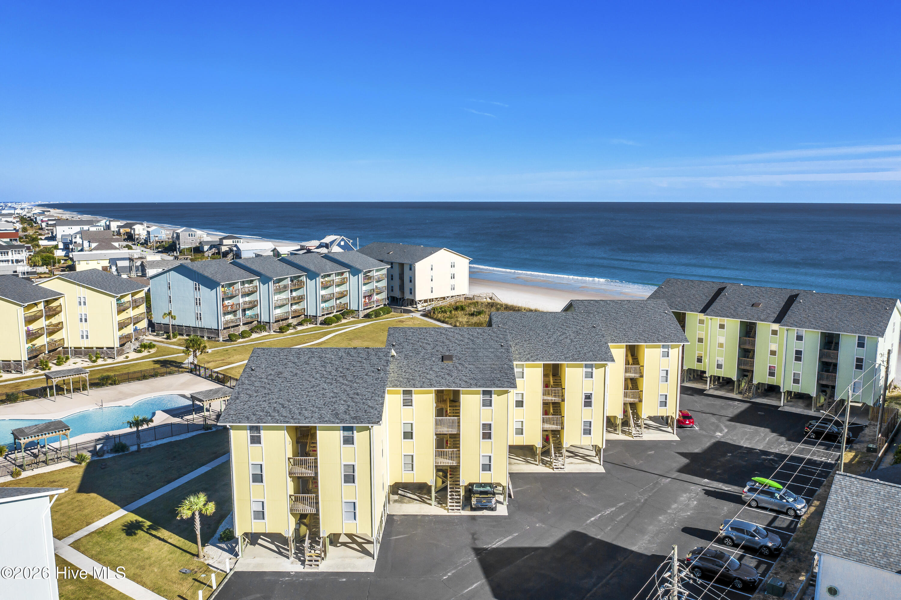 100564975 | Photo 31