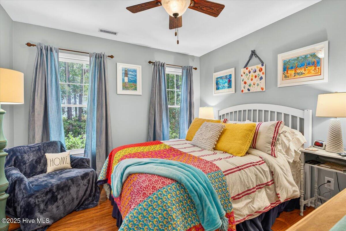 100518742 | Photo 31