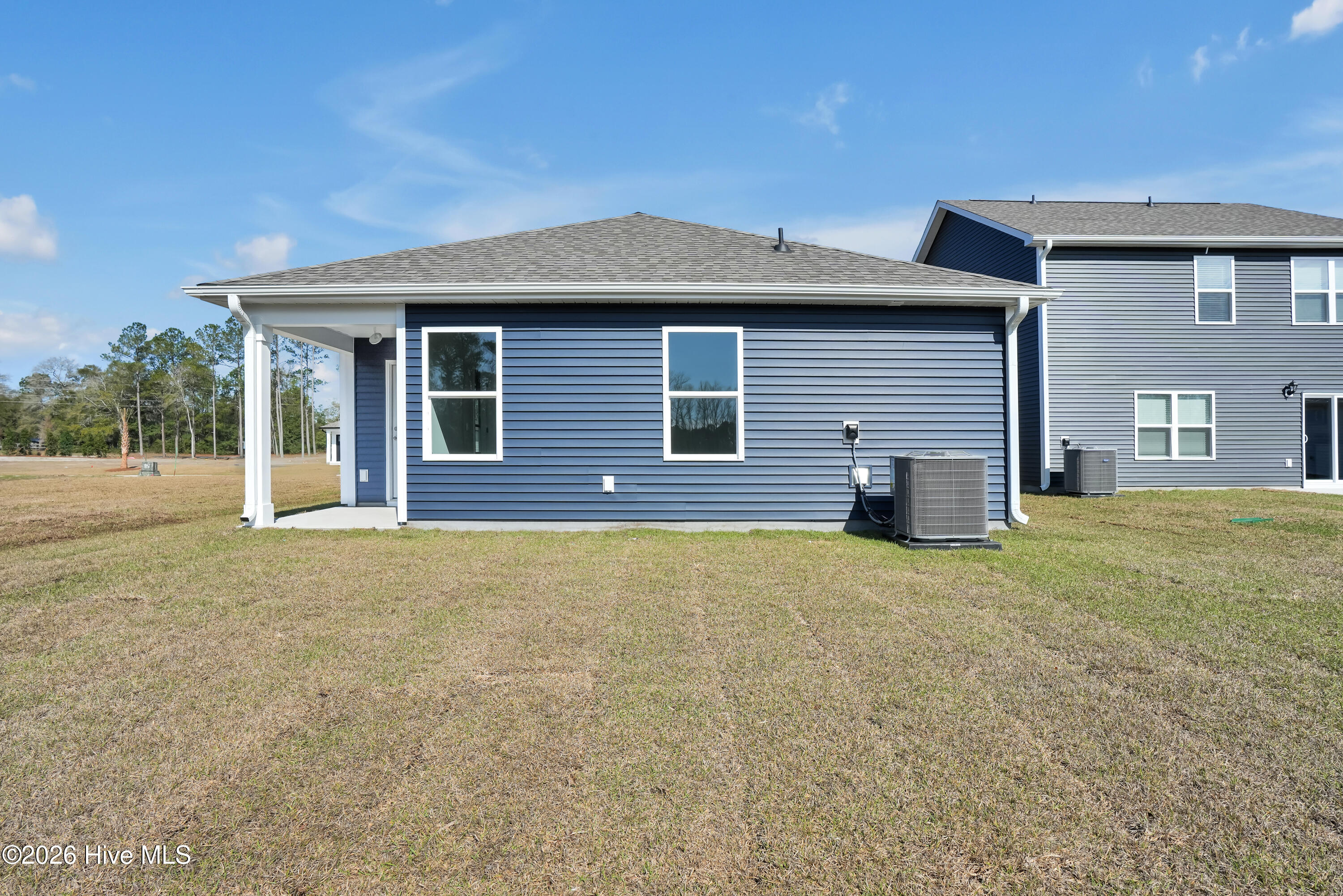 100545392 | Photo 31