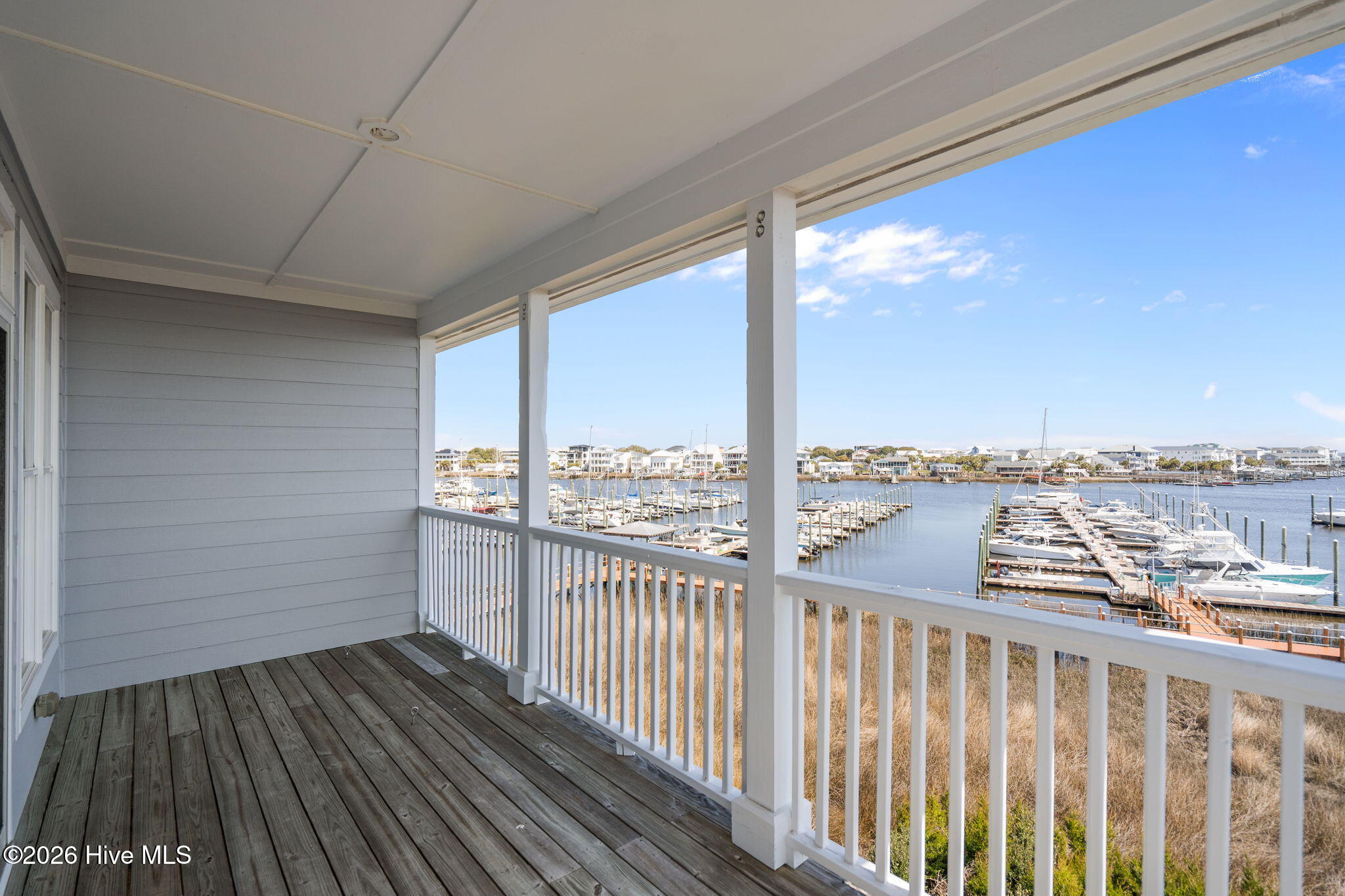 100560012 | Photo 20