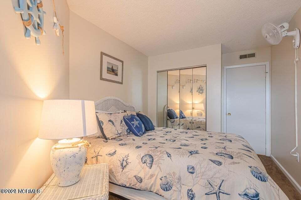 100426007 | Photo 26