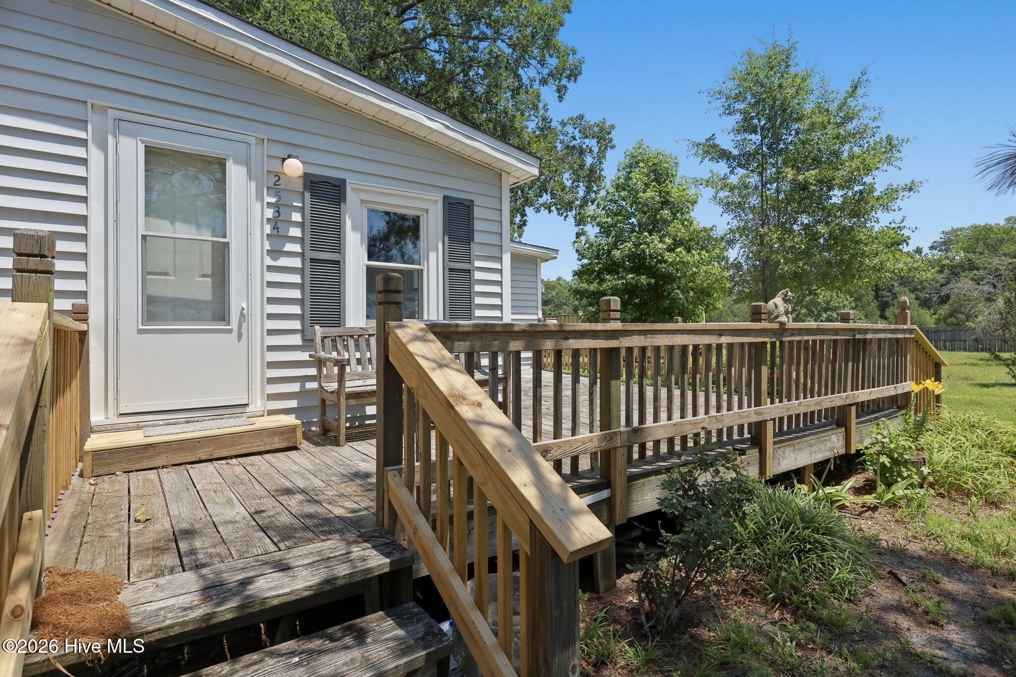 2534 White Oak River Road,Maysville