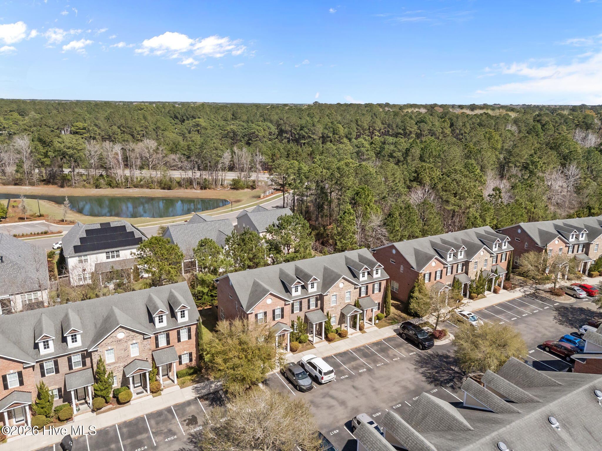 100560490 | Photo 27