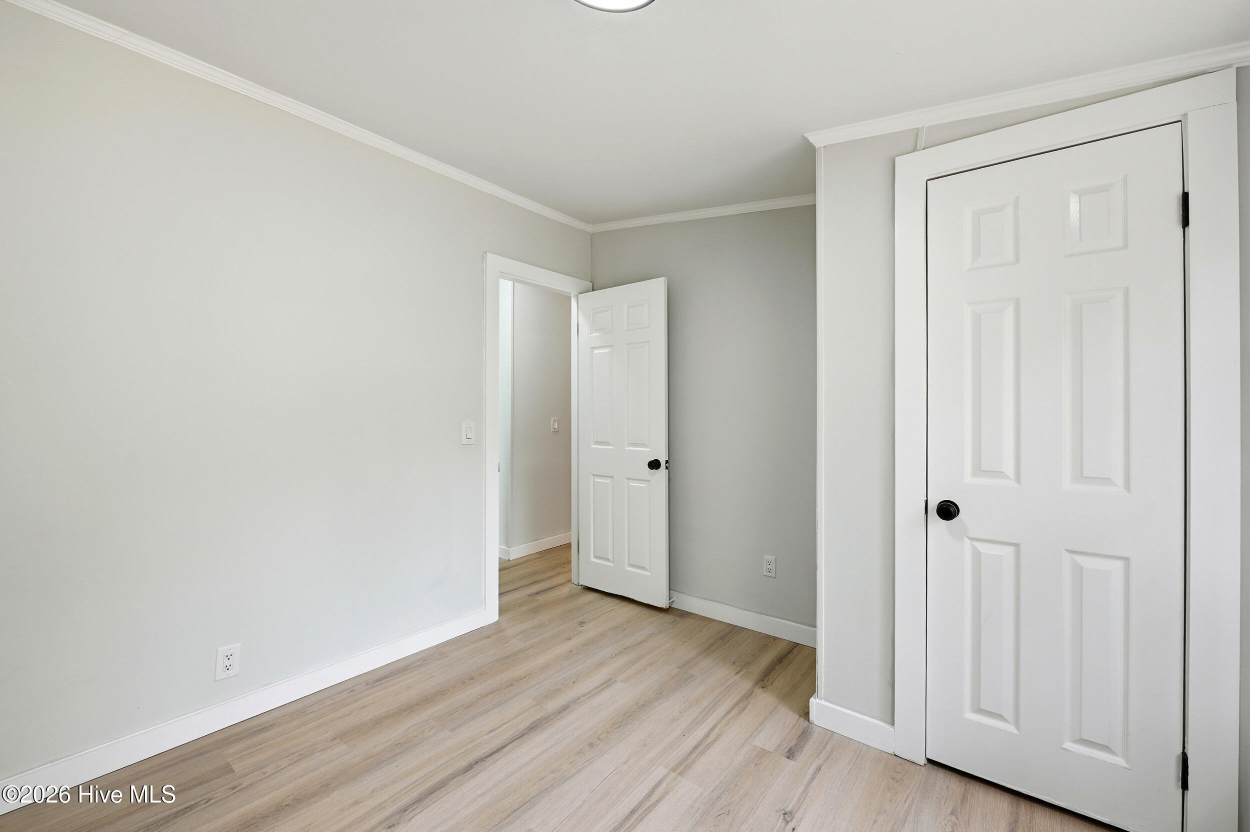 100552773 | Photo 21