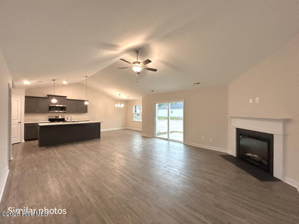 100508196 | Photo 10