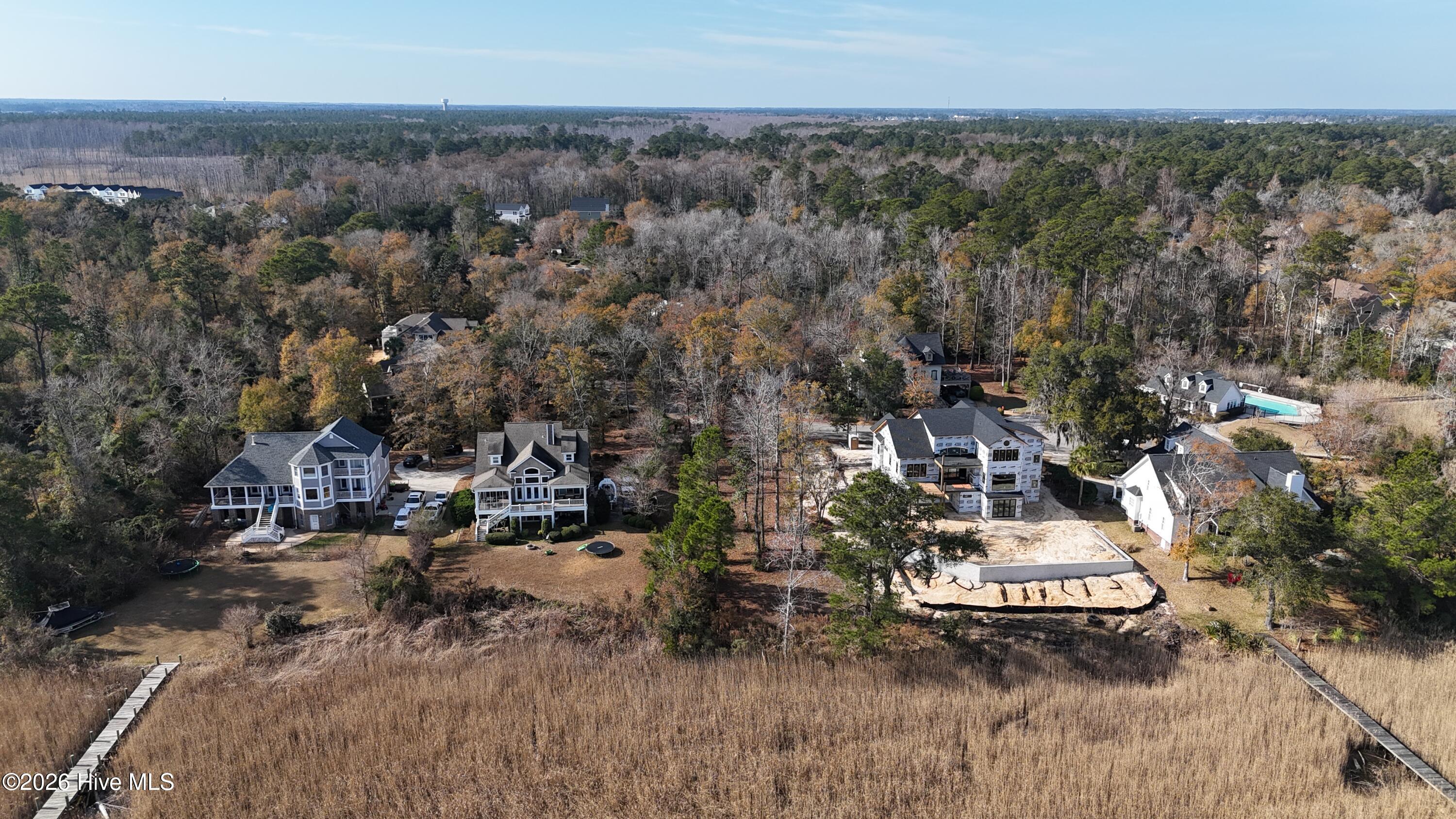 100546678 | Photo 17