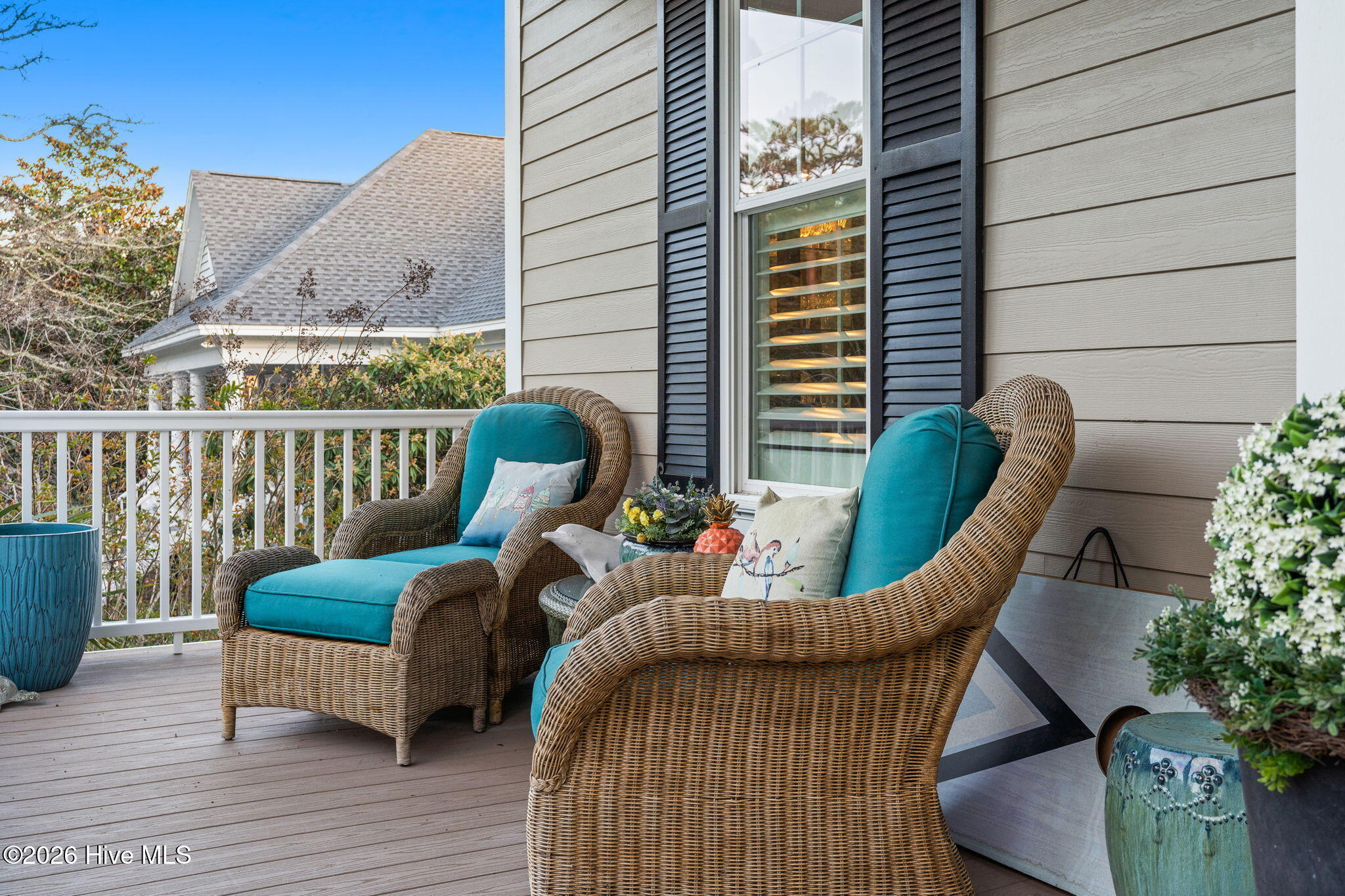 100549947 | Photo 12