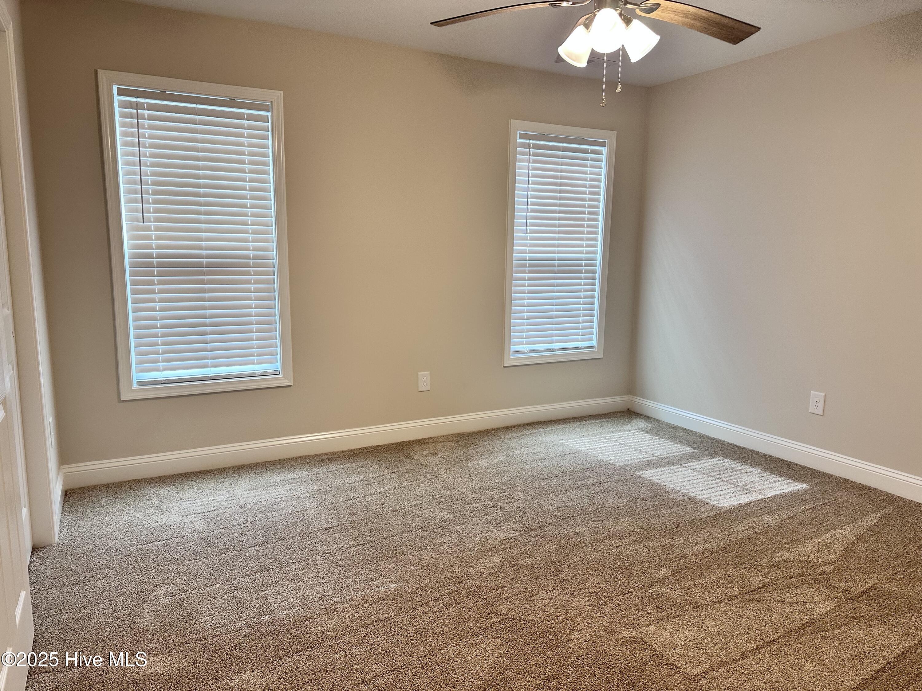 100536522 | Photo 18