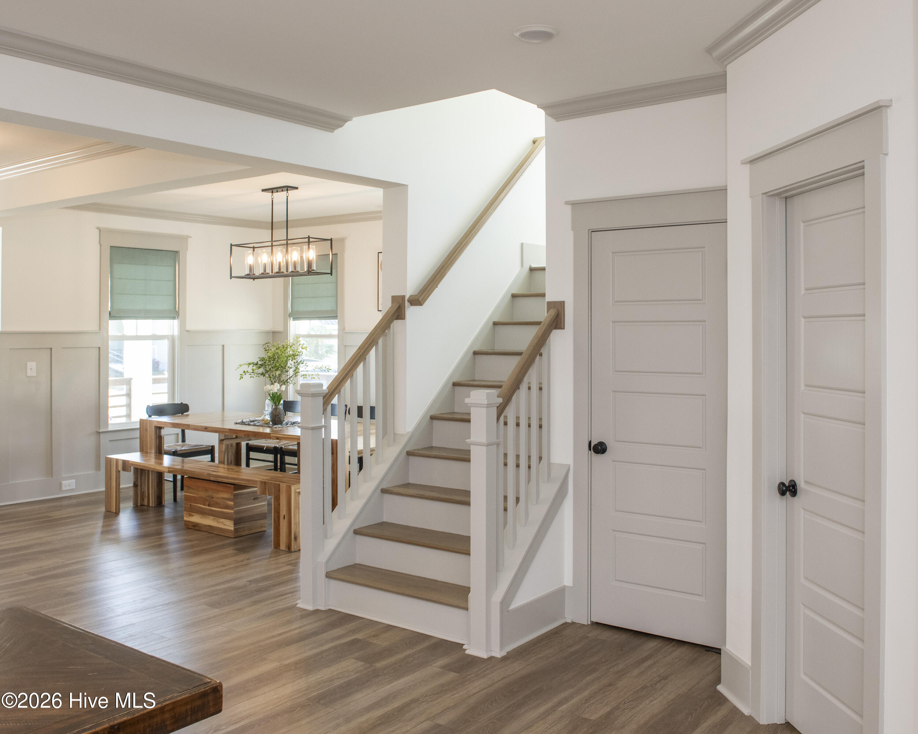 100563694 | Photo 16