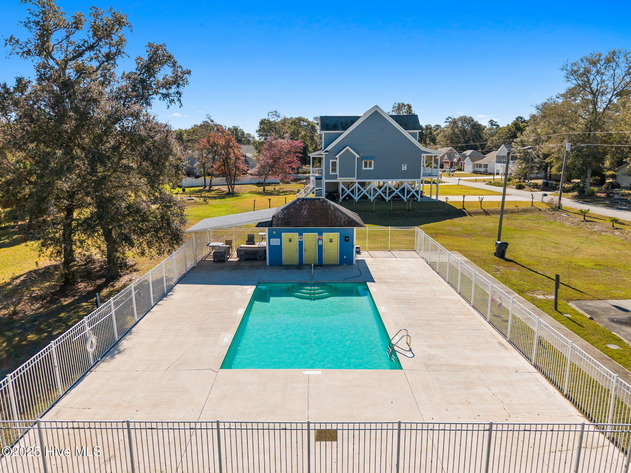 100540821 | Photo 31