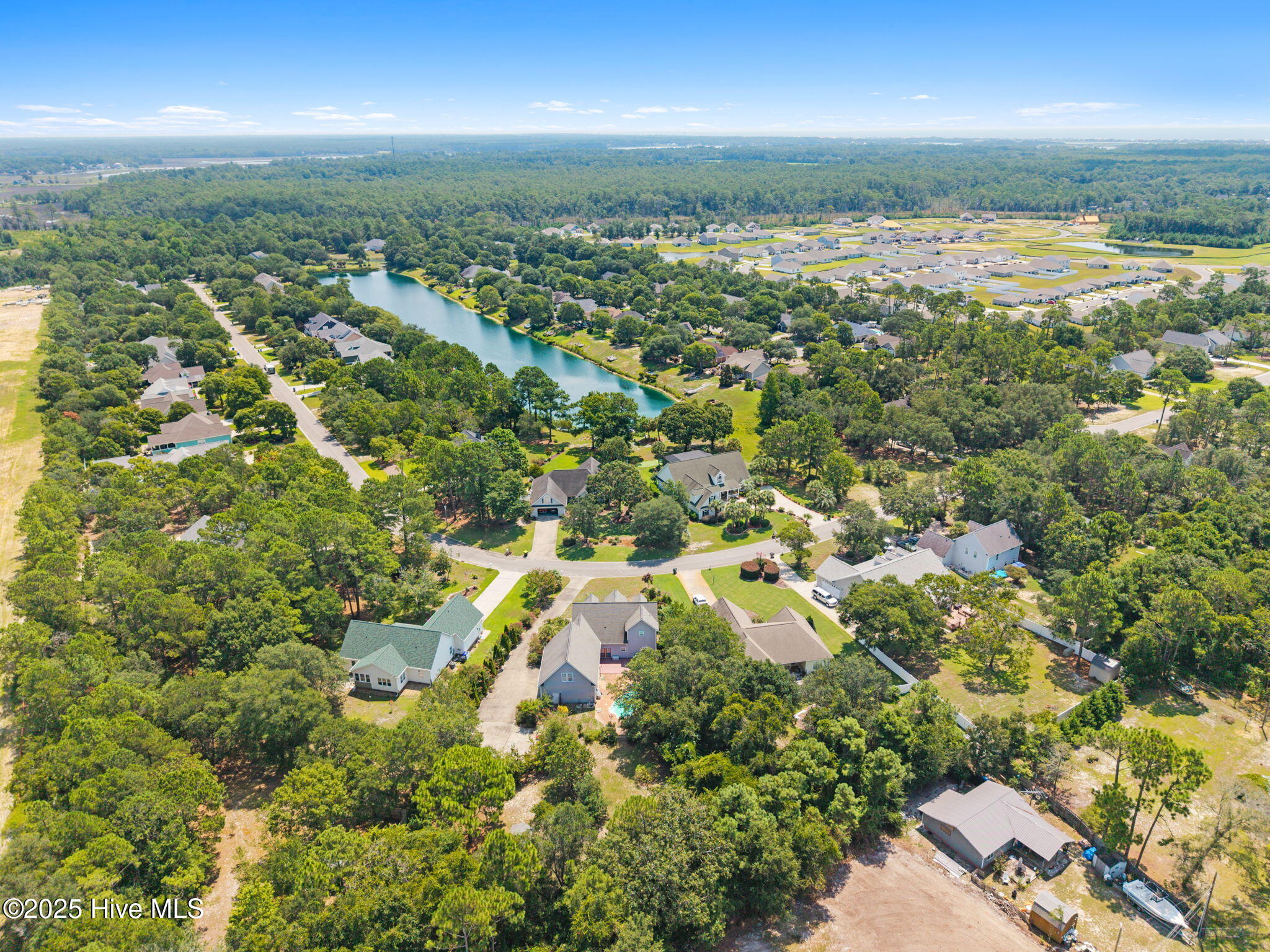 100522413 | Photo 56