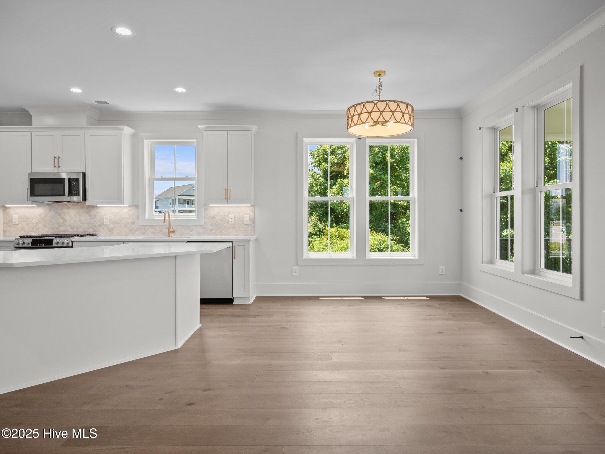 609 Cannonsgate Drive, Newport, NC, 28570