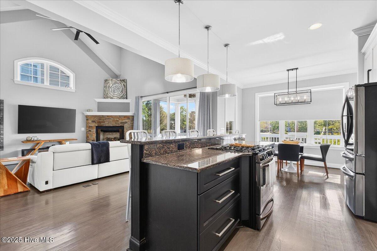 100530632 | Photo 27