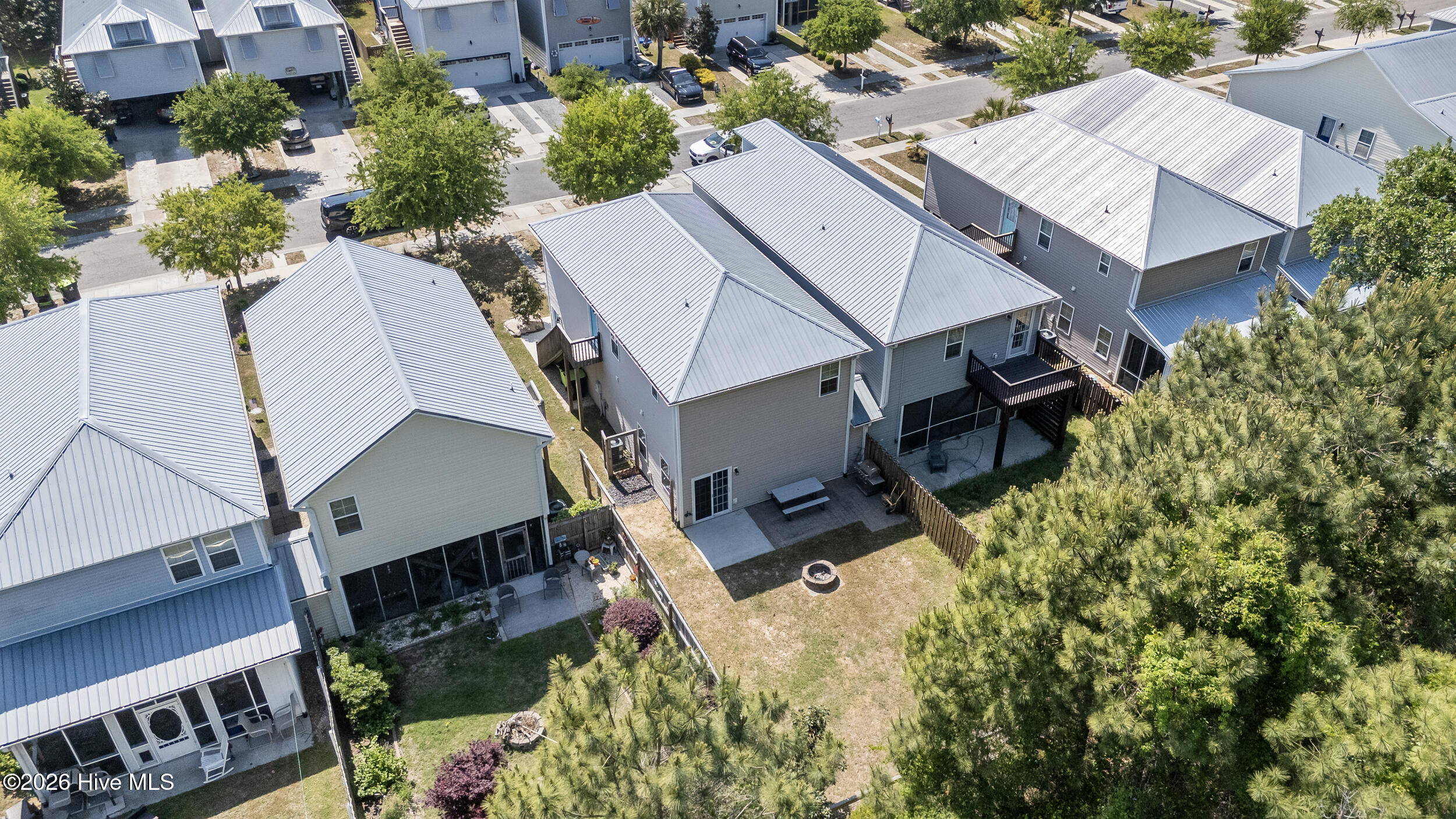 100569653 | Photo 34