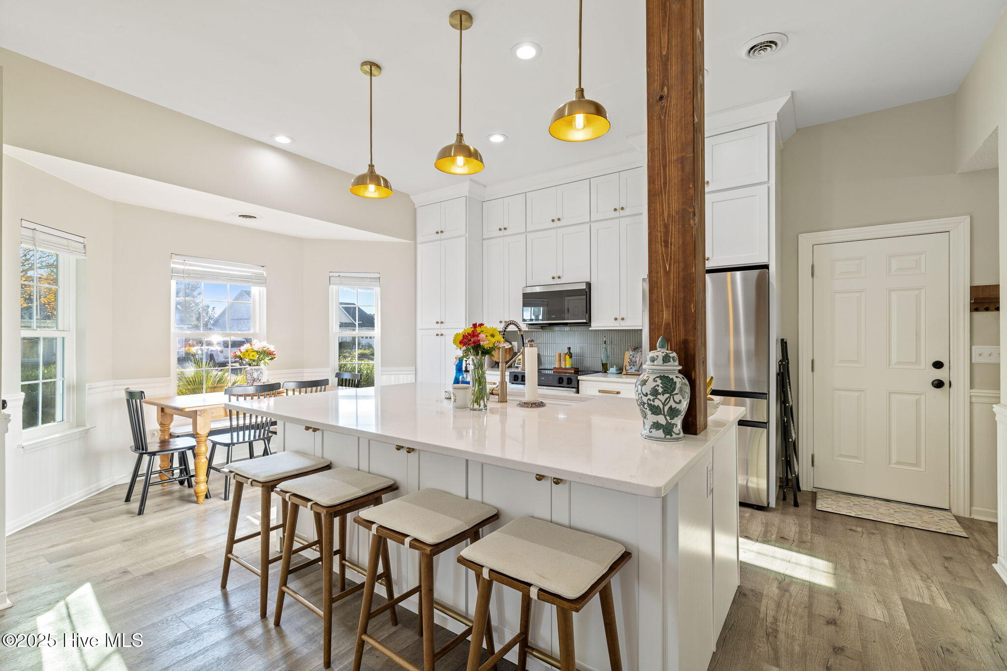 100539678 | Photo 13