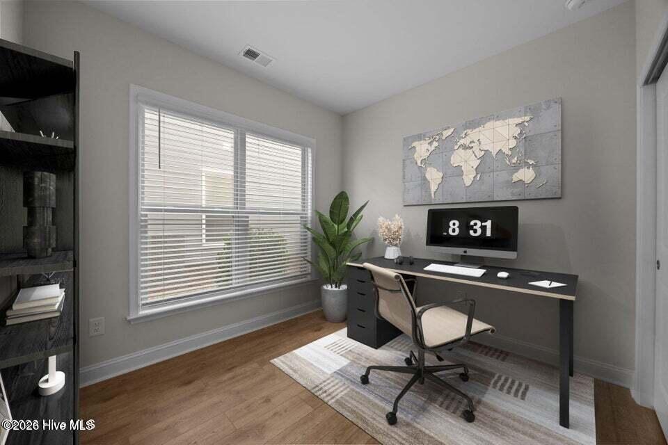 100551167 | Photo 24