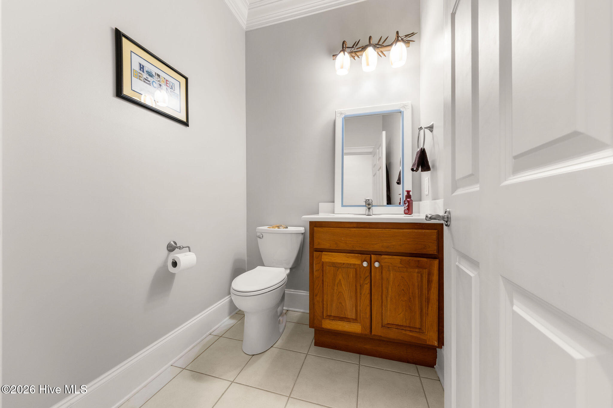 100557018 | Photo 54